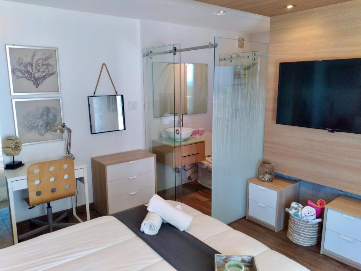 Pr Rentals Beach Front Penthouse A 604 圣胡安 外观 照片